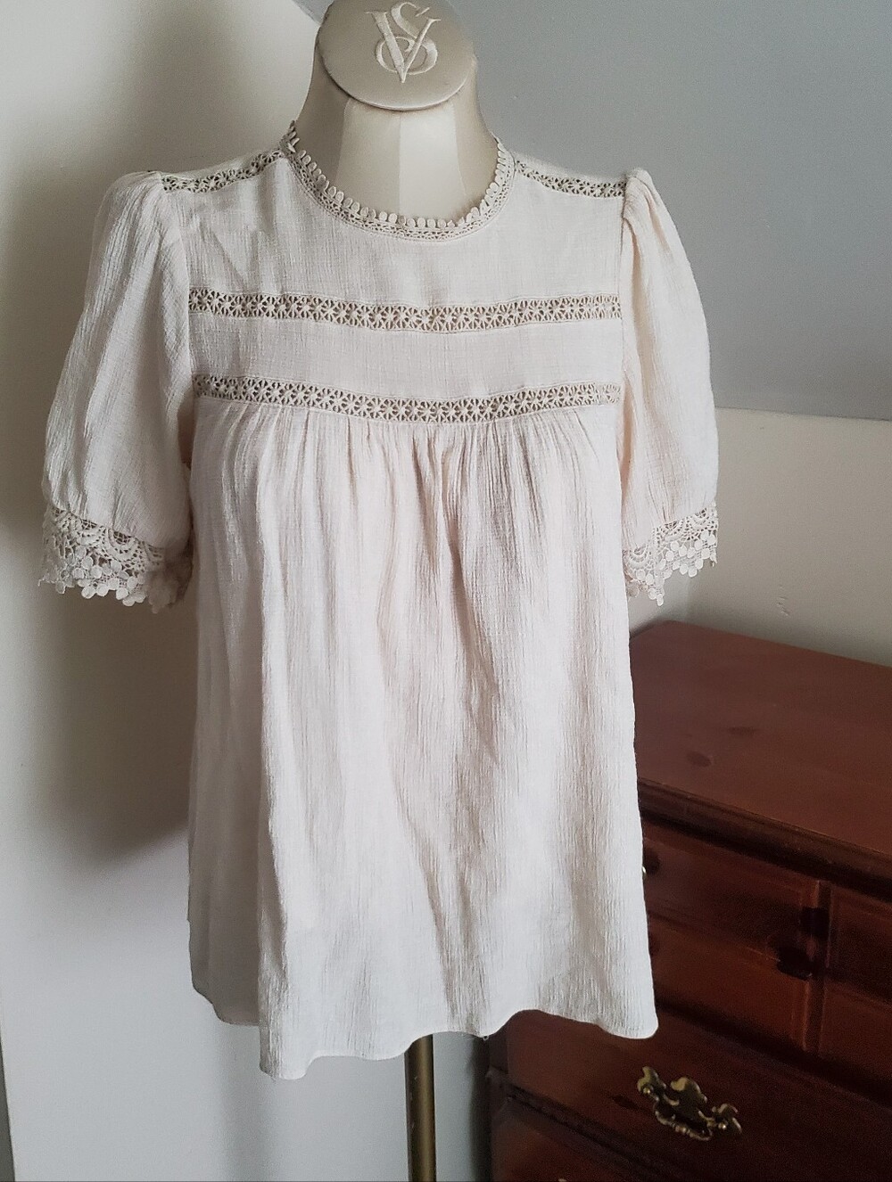 Women’s Cream Lace Trim Short Sleeve Blouse LUSH